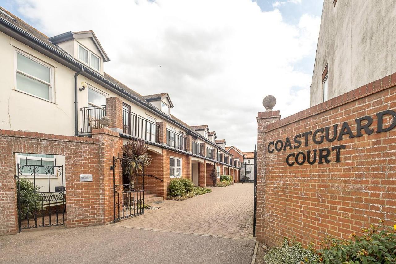 The Haven At Coastguard Court - Aldeburgh Coastal Cottages Экстерьер фото